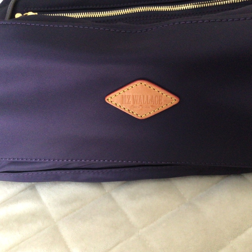 Excellent Condition MZ Wallace Small Belle in Boysenberry (dark purple) - Picture 4 of 8